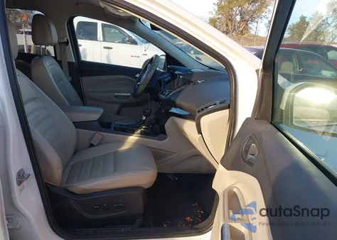 2017 Ford Escape Titanium from USA, damaged, VIN 1FMCU0J92HUC04815